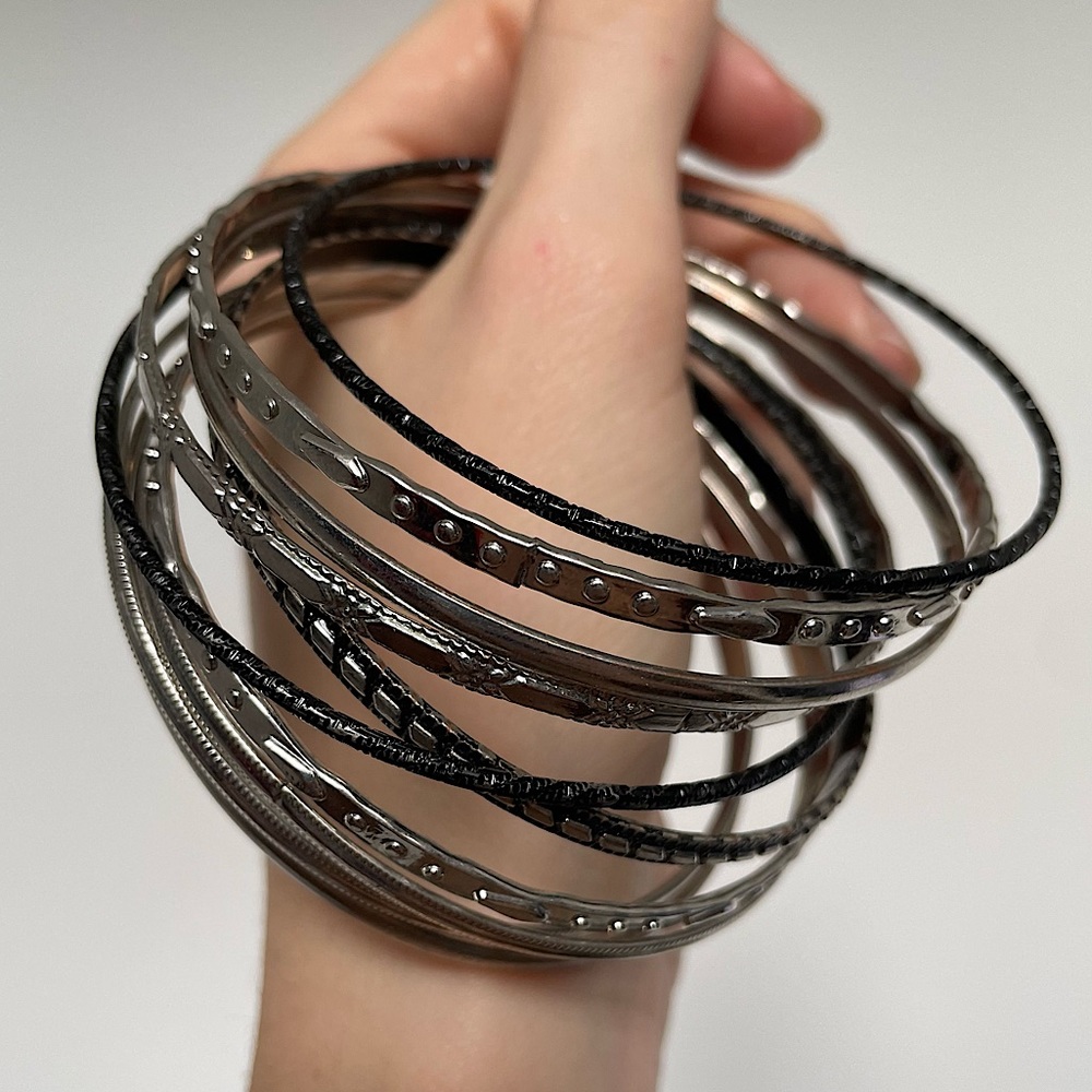Vintage stacking bangles bracelets